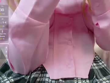 Watch mad_dy performing live on BoomCams free cam network