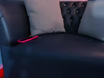 Watch madame_mature1 performing live on BoomCams free cam network
