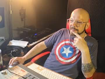 Watch maddox840 performing live on BoomCams free cam network