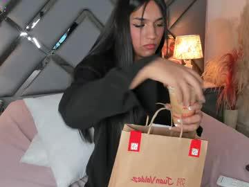 Watch madisonherrera performing live on BoomCams free cam network