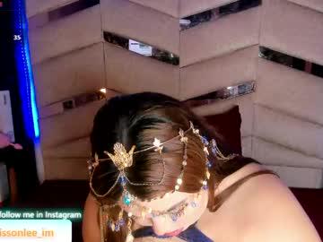 Watch madissonlee__ performing live on BoomCams free cam network