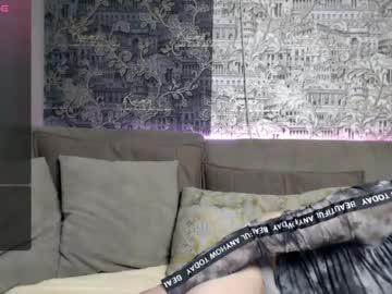 Watch mandy_foxxx performing live on BoomCams free cam network
