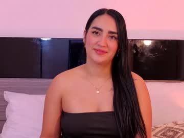 Watch maragrief performing live on BoomCams free cam network