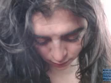 Watch marceline_uu performing live on BoomCams free cam network