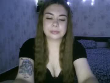 Watch margoshine_ performing live on BoomCams free cam network