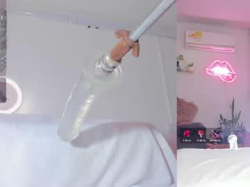 Watch maria_jones__ performing live on BoomCams free cam network