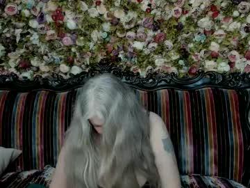 Watch mariabelladonna performing live on BoomCams free cam network