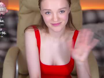 Watch mariamedow performing live on BoomCams free cam network