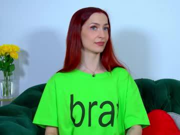 Watch mariamenson performing live on BoomCams free cam network