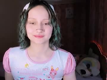 Watch mariamilkis performing live on BoomCams free cam network