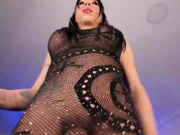 Watch marily_daniela_ performing live on BoomCams free cam network