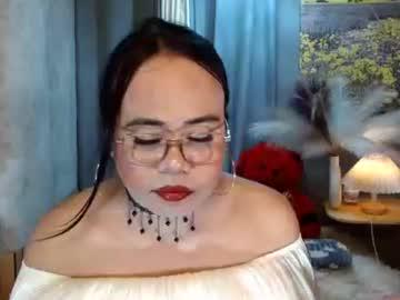 Watch mariposa_911 performing live on BoomCams free cam network
