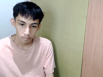 Watch mark_bigcockxx performing live on BoomCams free cam network