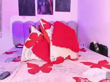 Watch mary_kissz performing live on BoomCams free cam network