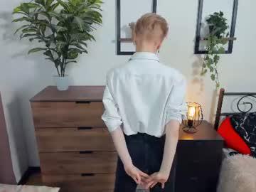 Watch marya_miracle performing live on BoomCams free cam network