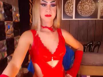 Watch massivecockasiants performing live on BoomCams free cam network