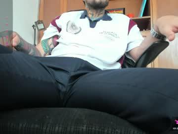 Watch master_steven_01 performing live on BoomCams free cam network