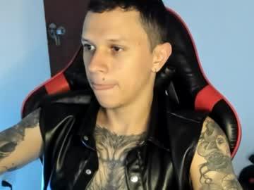 Watch masterdave7 performing live on BoomCams free cam network