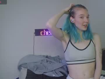 Watch mattrweim performing live on BoomCams free cam network