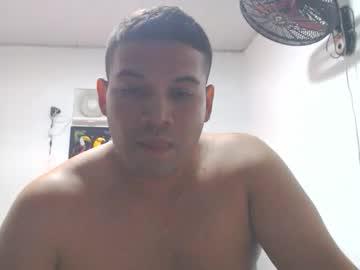 Watch maximo08_dlim performing live on BoomCams free cam network