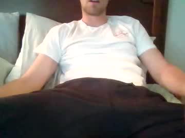 Watch maxpen1215 performing live on BoomCams free cam network