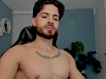 Watch maxtowers performing live on BoomCams free cam network