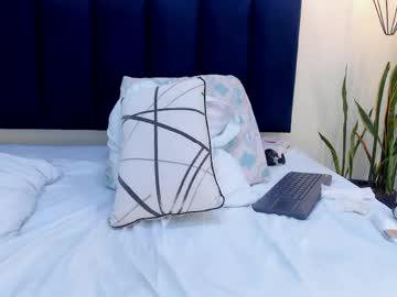 Watch mayaevansmg performing live on BoomCams free cam network