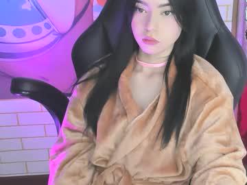 Watch meribeth303avpri performing live on BoomCams free cam network