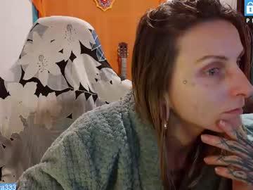 Watch mesmerizing_tati333 performing live on BoomCams free cam network