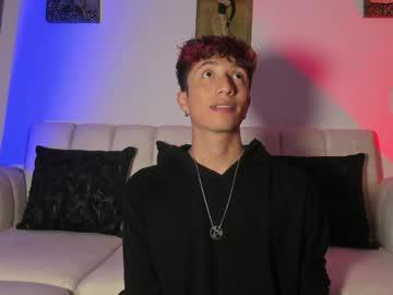 Watch mhatias_ performing live on BoomCams free cam network