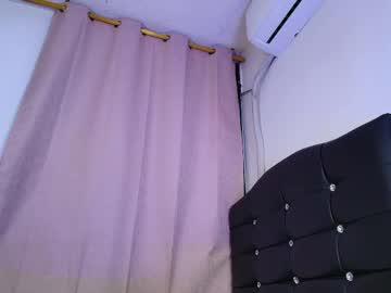 Watch mia_depp performing live on BoomCams free cam network