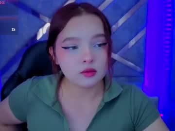 Watch mia_foster_t performing live on BoomCams free cam network