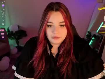 Watch mia_r0ss performing live on BoomCams free cam network
