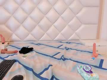 Watch michelleblair1 performing live on BoomCams free cam network