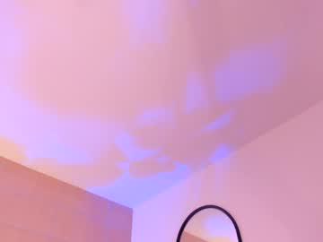 Watch michonne_09 performing live on BoomCams free cam network