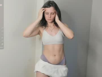 Watch mickieschappert performing live on BoomCams free cam network