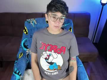 Watch midnight07_ performing live on BoomCams free cam network