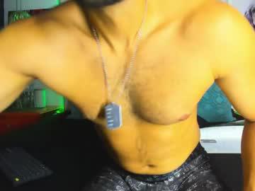 Watch mike333_ performing live on BoomCams free cam network
