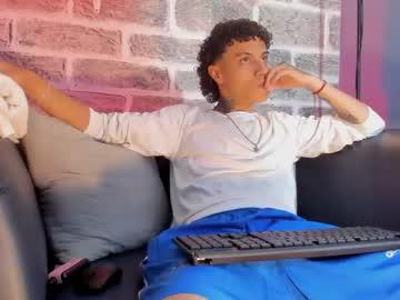 Watch mike_parker1 performing live on BoomCams free cam network