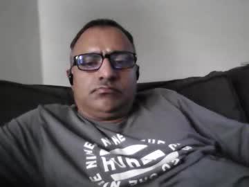 Watch mikej143 performing live on BoomCams free cam network