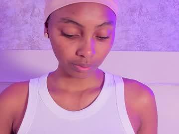 Watch mimi_morgan performing live on BoomCams free cam network