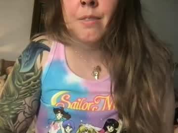 Watch mis0h0rnybabii performing live on BoomCams free cam network