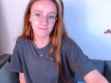 Watch miya_here performing live on BoomCams free cam network