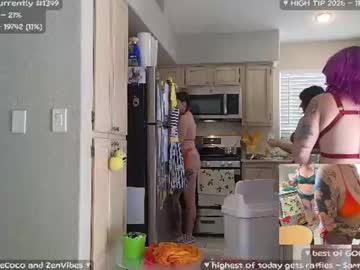 Watch mollymeowz performing live on BoomCams free cam network