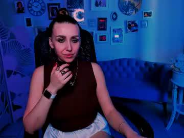 Watch monicariley performing live on BoomCams free cam network