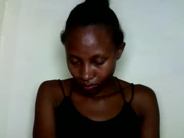 Watch morgane_69 performing live on BoomCams free cam network