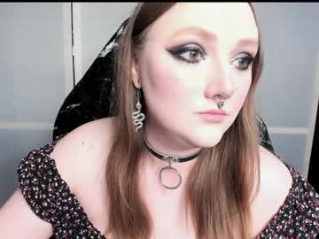 Watch motorkate performing live on BoomCams free cam network