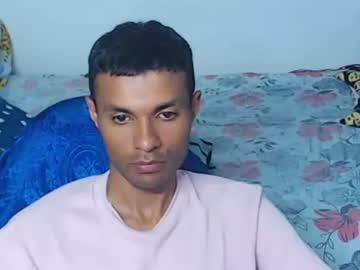 Watch mr_max__ performing live on BoomCams free cam network