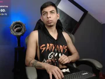 Watch mralpha_latino performing live on BoomCams free cam network