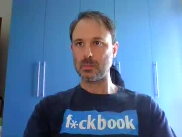 Watch mravocado6 performing live on BoomCams free cam network